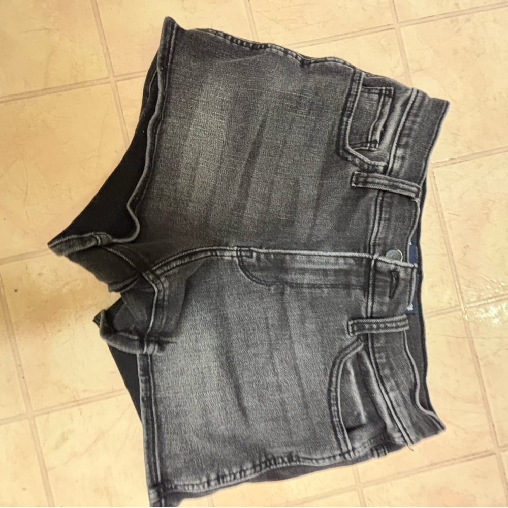 Hollister Gray Jean Shorts Casual Style